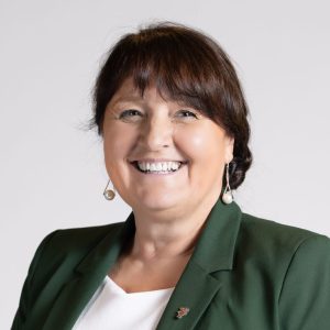 Khom Manuela © Michaela Lorber 10 scaled e1739880663229